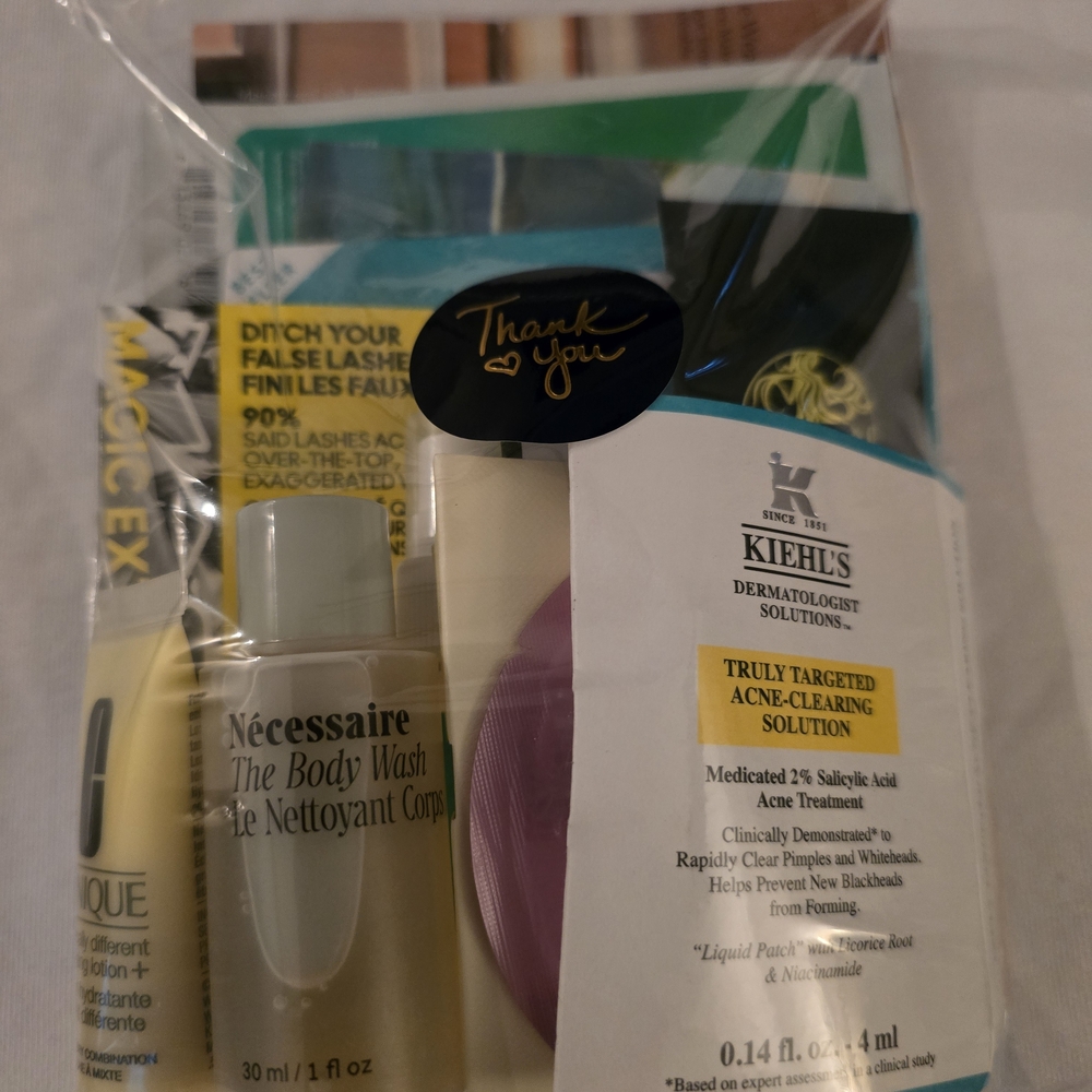 Luxury Beauty Sample & Travel Set